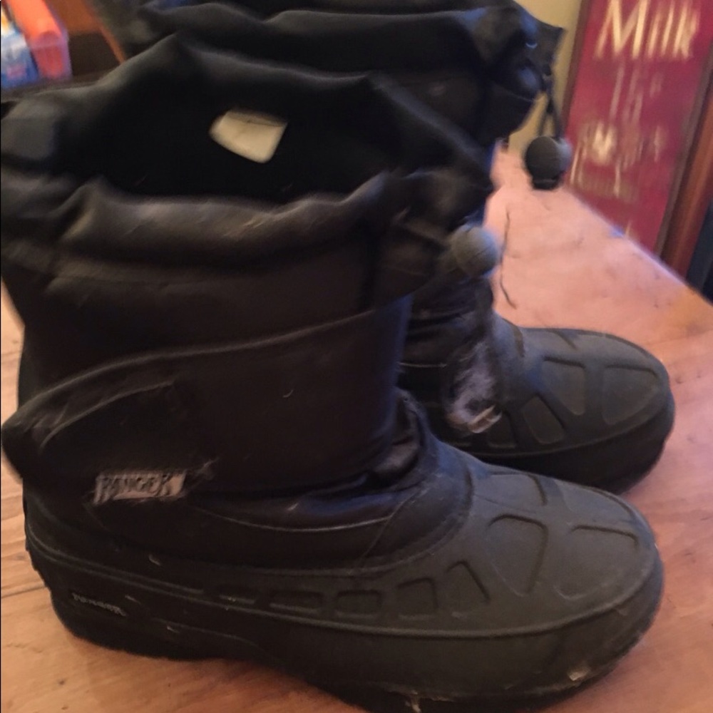 Winter boots